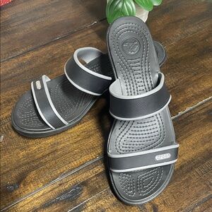 Crocs Madeira Women's Black and Gray Double Strap Wedge Slip-On Sandals NWOT